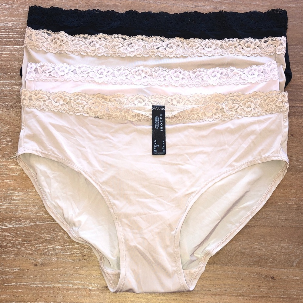 Natori lace trimmed panties (4)